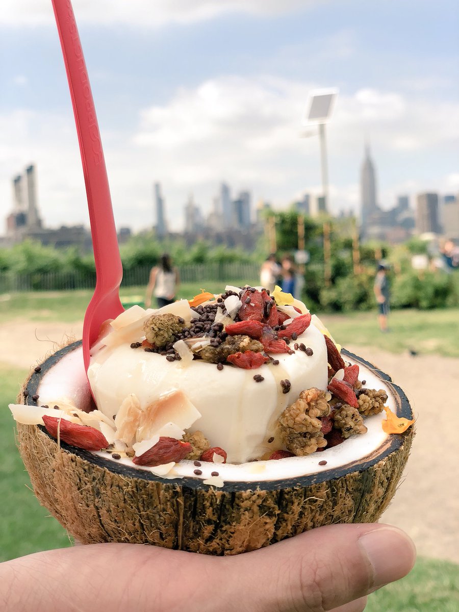 pprojectco's tweet image. Trying to hold onto the last rays of #summer #coconuticecream #saturdayafternoon

passionprojectcompany.com