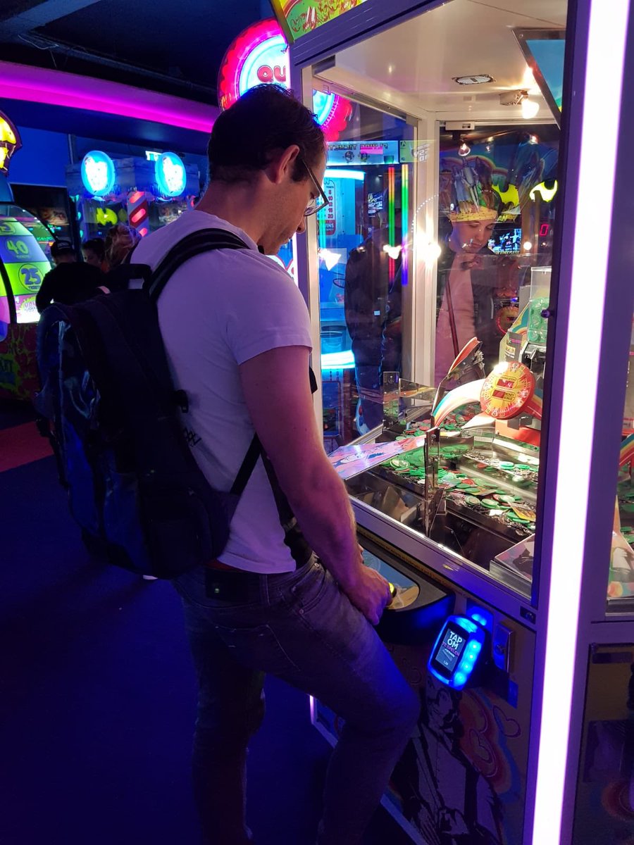 SS_TimKool's tweet image. Vanavond hadden we een gezellig personeelsuitje in Rotterdam. Dit keer een wat kleine groep maar dat mocht de pret niet drukken. Naar de escape room " the missing ", de spelletjes hal &amp;amp; wat lekkers eten en drinken kunnen wij zeggen het was een geslaagde avond.💪🏻