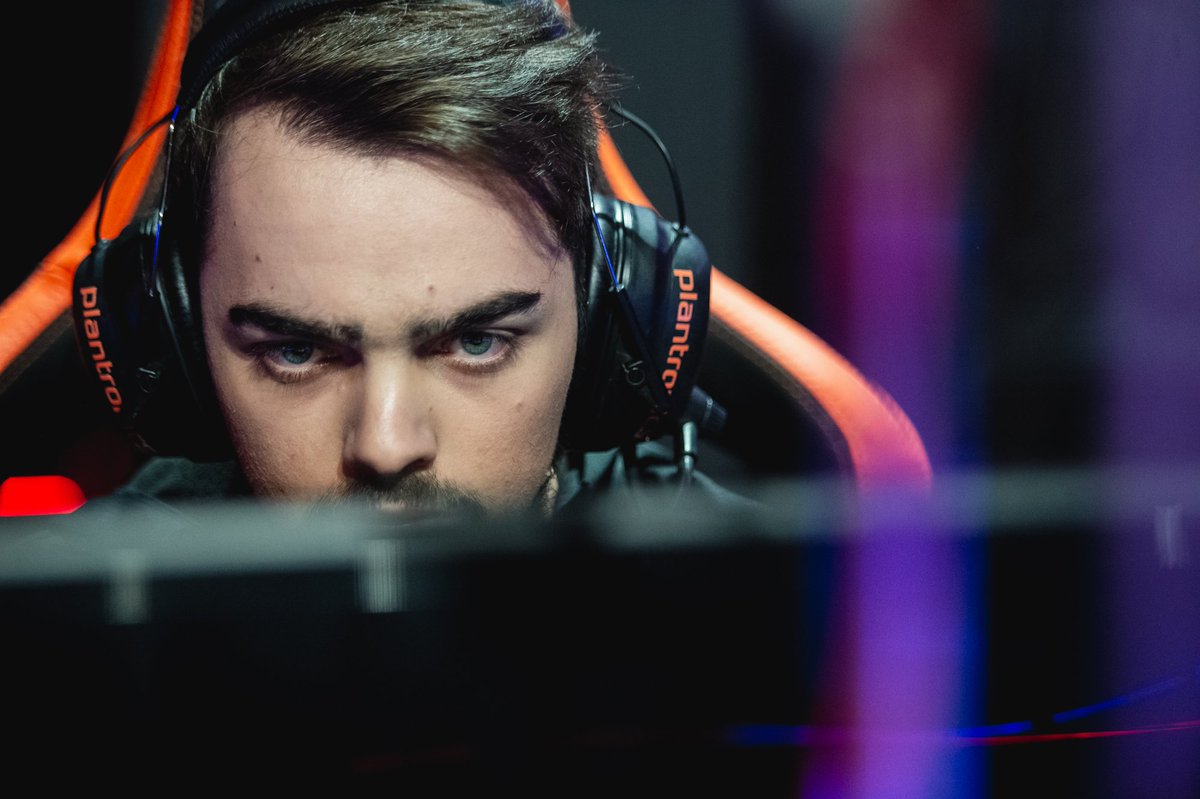 ¡GG para <a href="/InFinitye_sport/">INFINITY 🚀</a>! La escuadra de <a href="/lolesportslan/">LoL Esports LAN</a> está a solo una victoria de ganar la #FinalMovistar