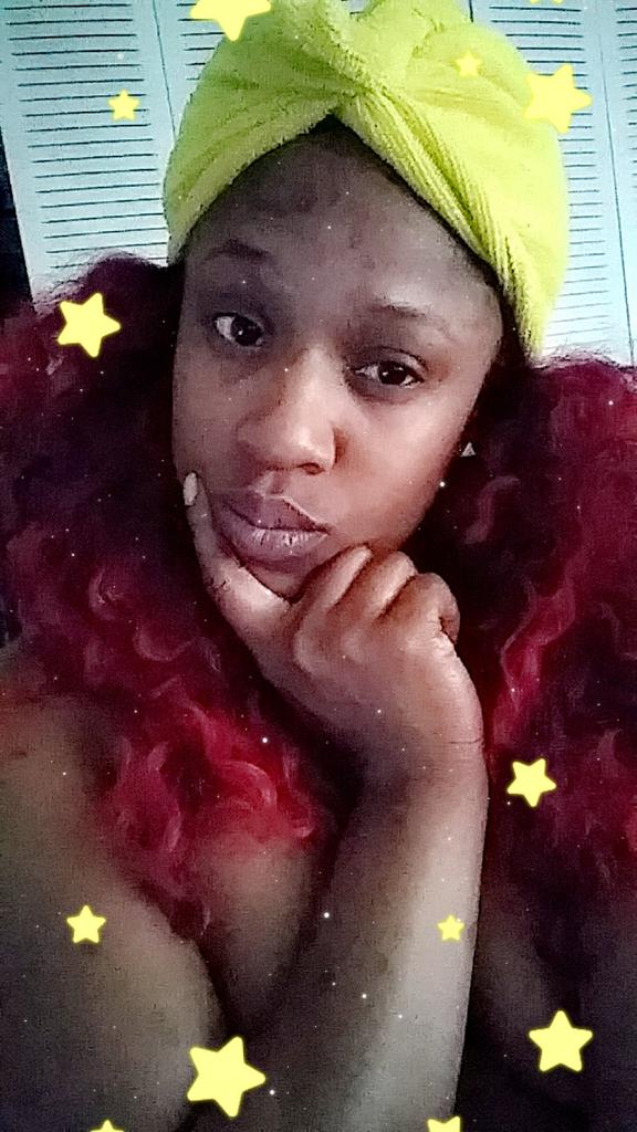 MikaWrenMFS's tweet photo. Why does The Truth Hurt So Much? Sitting Back Reflecting On Self. #MikaWren #MzFunSize #NeoSoul #Focused #MW #MFS #5Ls https://t.co/sFH72JF9pR