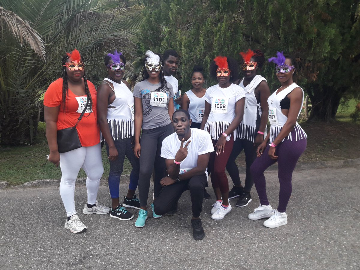 ECCJA's tweet photo. Team ECC is here at #ColourMeHappyRun2018! #ECIsBenefit from #ColourMeHappyRun #12StandardsMatter @HMEReid @tkmsingh @karlenedesland1 @btrutani https://t.co/ckjHbeRKOl https://t.co/c7YW5gI5VS