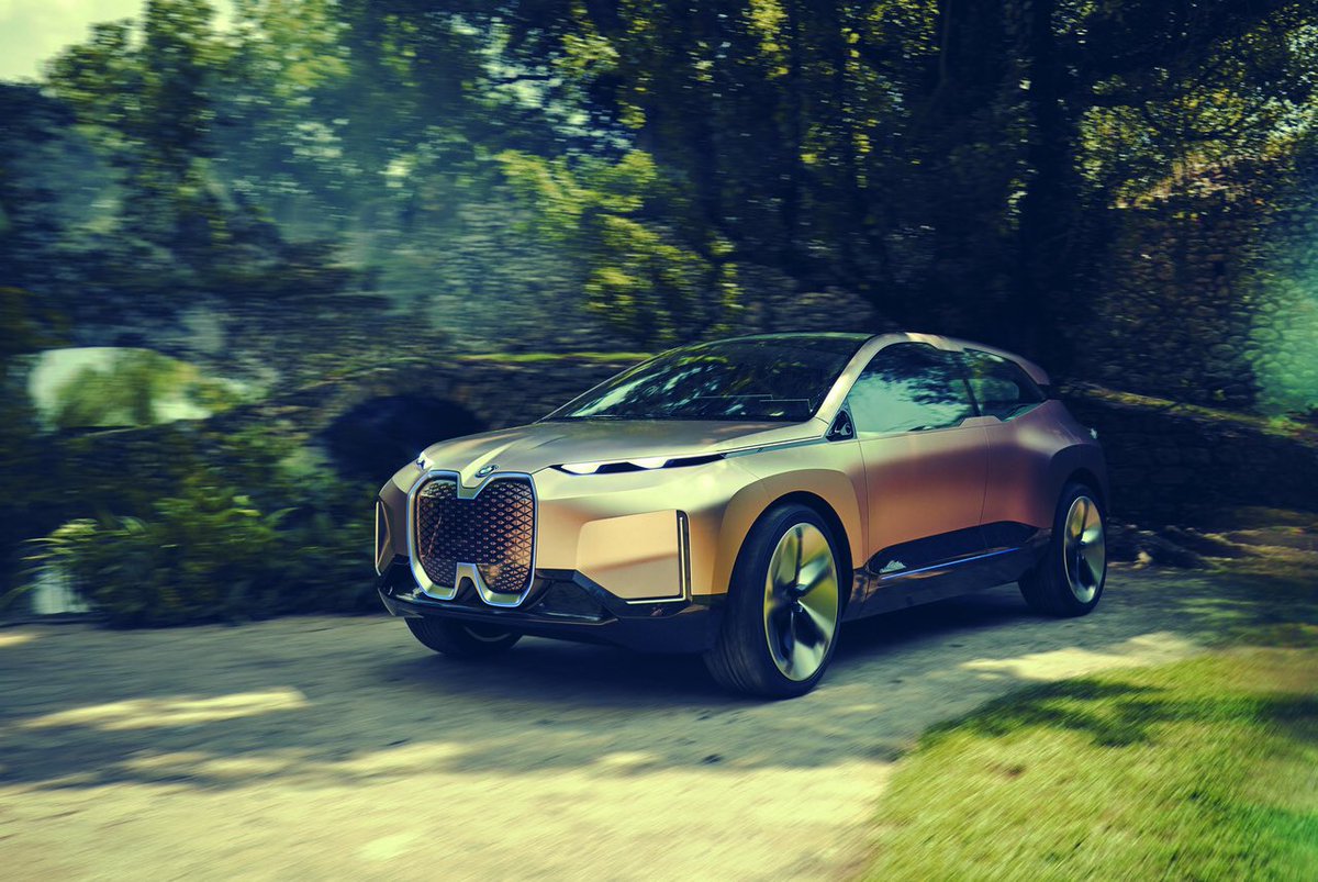 LordHumphreys's tweet image. We take a close look at BMW’s iNEXT electric concept car on @completecar completecar.ie/car-news/artic…