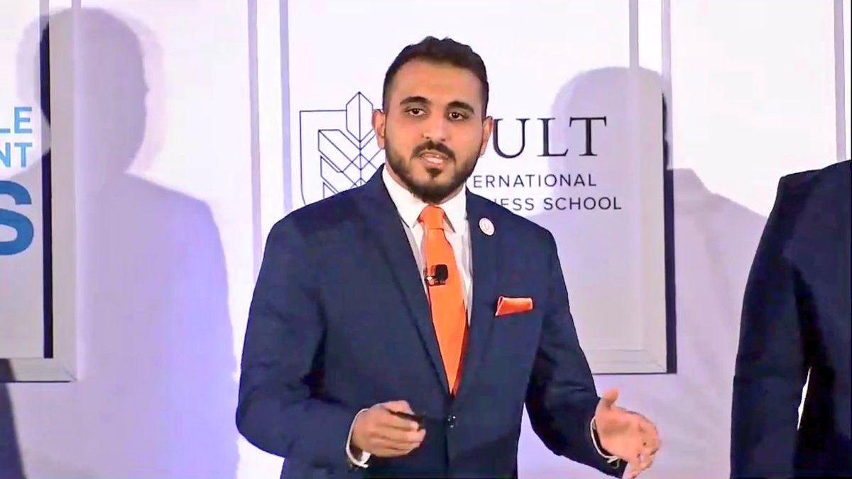 AUSharjah's tweet image. Great presentation by our students Omar Khattab, Omar Ghanem, Omar Mansour, and Ahmed Yasser for their idea @ULight2020 at the 9th Annual UN Hult Prize Global Finals! Watch the results LIVE at hultprize.org/2018-unfinals/ #HP18 #PowerForGood #HultPrize #Proud_AUSers