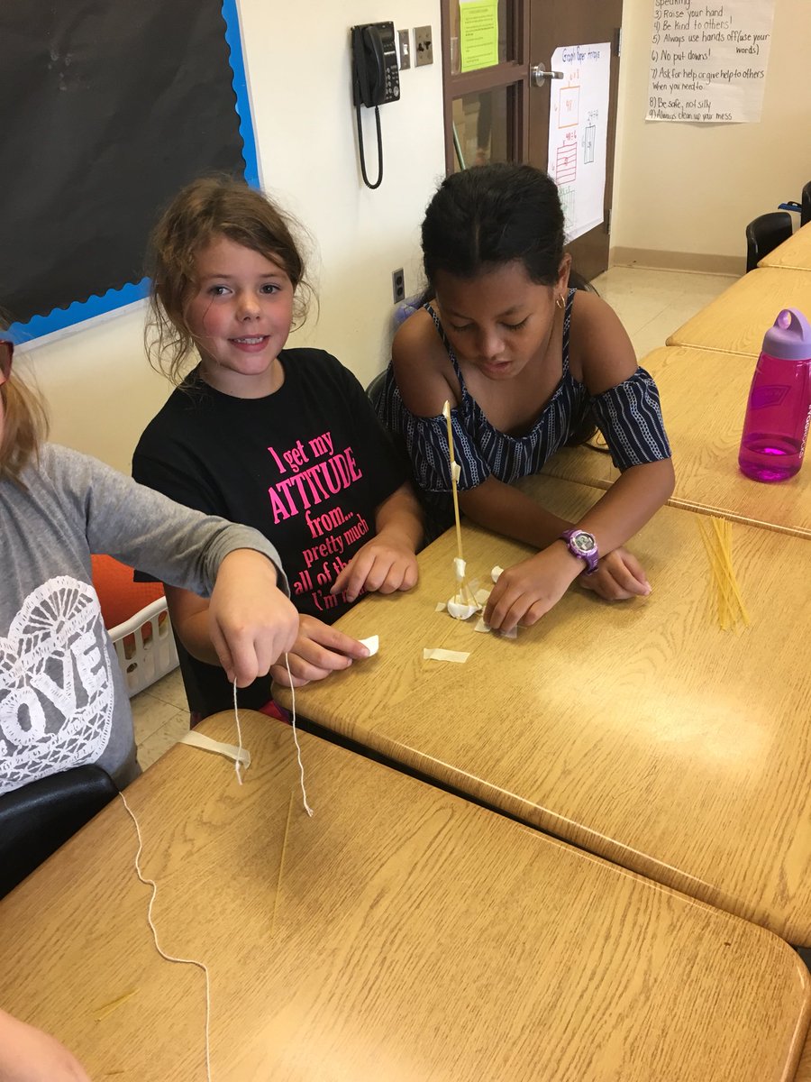 Mrs. Pfaff tweet media