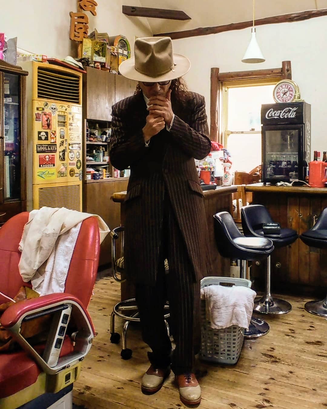 Twitter 上的 Hillbilly Cat Toshi 本日お客さん結婚式お呼ばれの為お店お休みさせて頂きます ファッション アメカジ 富津床屋 ヘアーアレンジ 君津美容室 Barbershop デニムコーデ 古着 富津美容室 散髪屋hillbillycat 洋服 ステットソン 木更津美容室