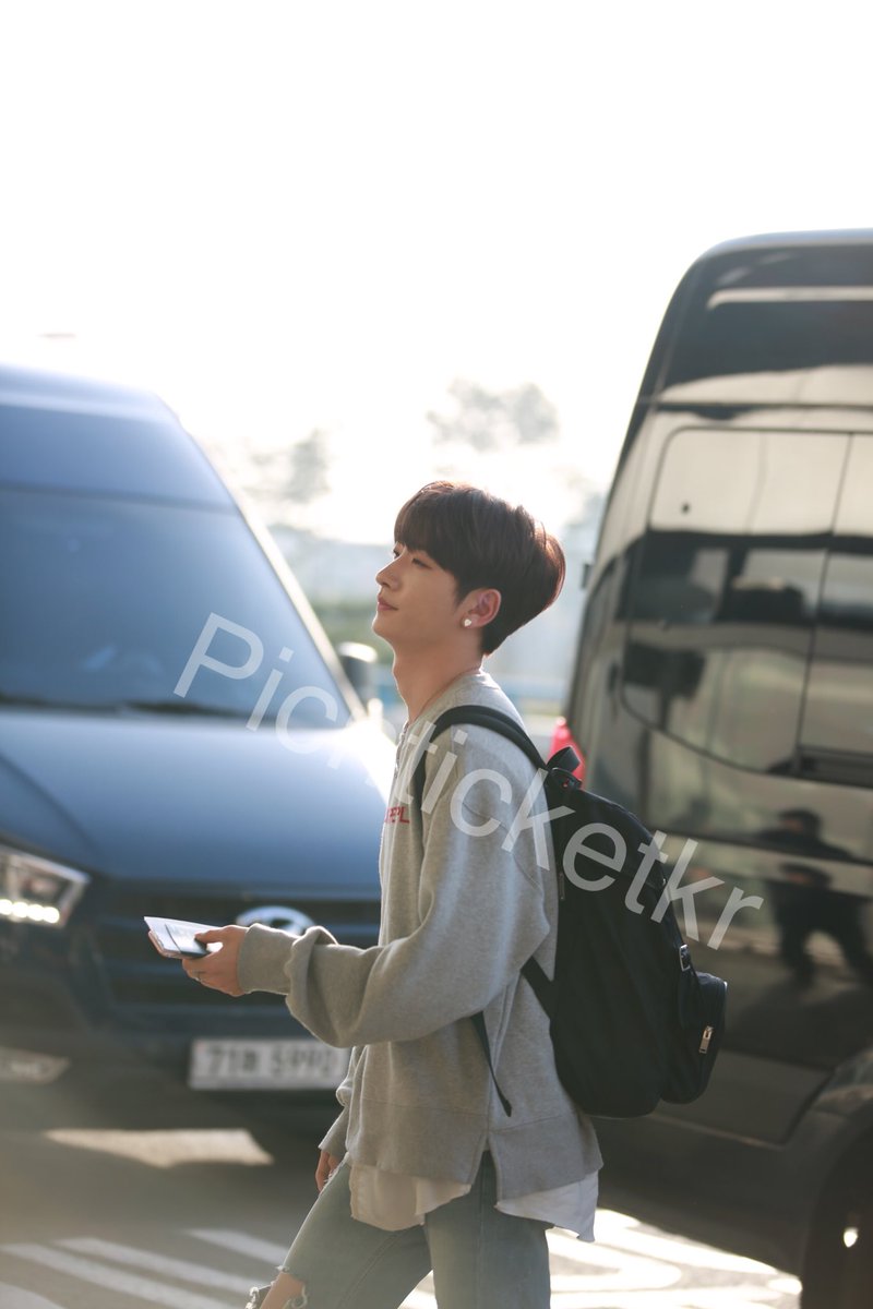 picnticketkr's tweet photo. 샘플 #대리찍사 #데이터 #데이터양도 https://t.co/RQPbmUZz8F