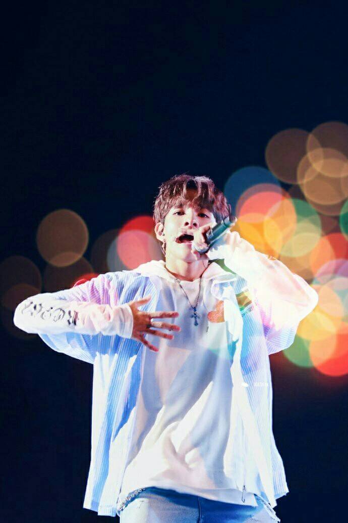 zuka033's tweet photo. Ahh remember garnet unofficial name MELONA ckck
Muel love noona? That time the whole fandom in chaos for the cringe name ckck, im glad the official name is garnet 😘😘😘
Its been one year, i felt it just yesterday
#samuel really grow him self alot! #samuelGA https://t.co/pQwXcww2hS