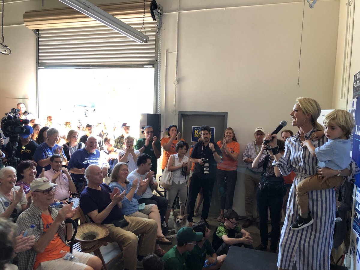 JenSiebelNewsom's tweet image. 2018 is the year of the woman!!! Thrilled to be on the trail today with these badass leaders. Go @katieporteroc @votecottie and @michellevduman!! #BlueCA