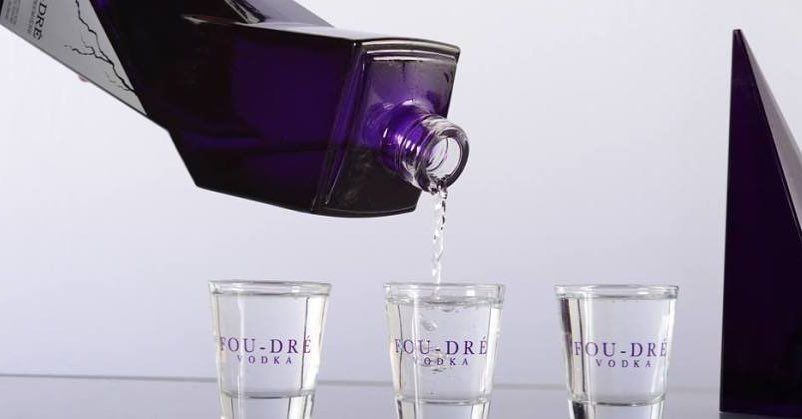 FOUDREVodka's tweet photo. Three is better than one, especially when it comes to FOU-DRÉ Vodka which can be enjoyed in three ways; neat, over ice, or mixed, as vodka was originally intended. https://t.co/NvTEO9PF5k