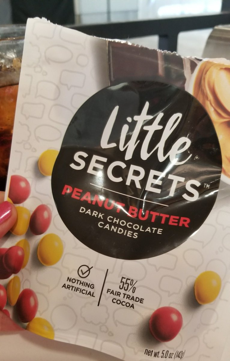 SheSaved's tweet photo. Ok so these @littlesecretsco are insanely ridiculously amazing. What the actual heck!? I can't stop eating them ๐ค #sharelittlesecrets
#thingsyoudiscoverinairports โ https://t.co/bsDdUAFx7P