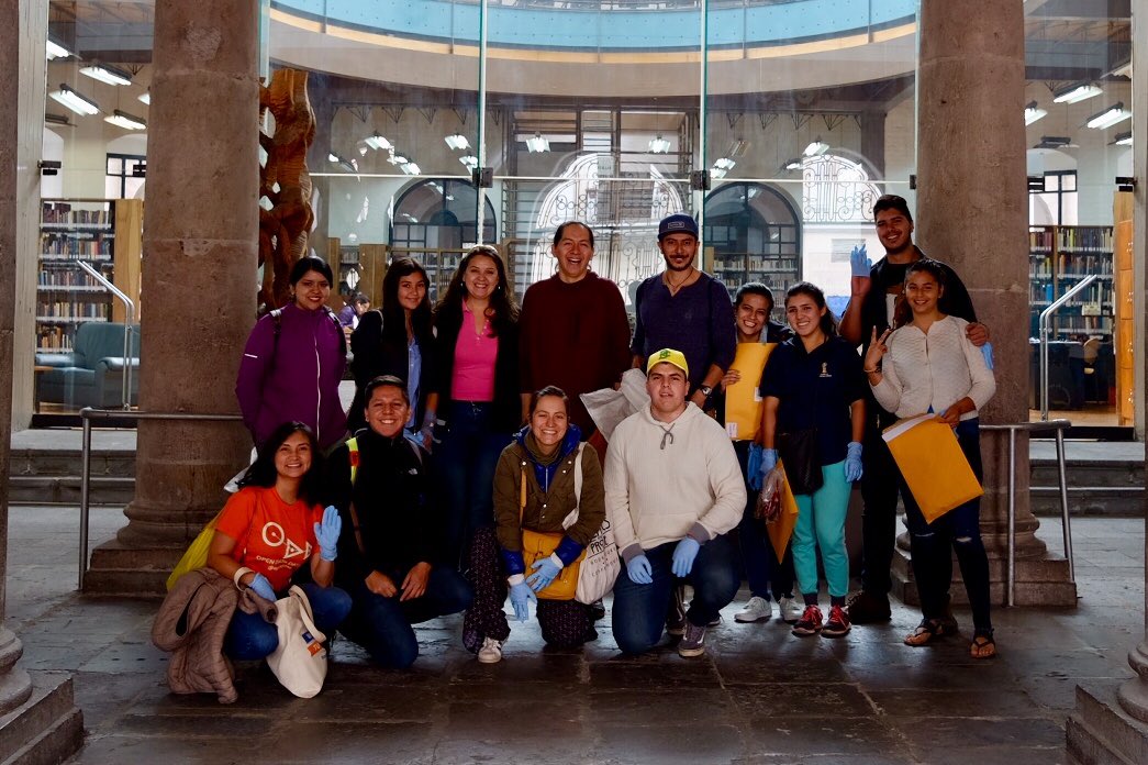 datalat's tweet photo. ¡Gracias a quienes nos acompañaron en la primera caminata datera #DataWalkUIO donde recorrimos 4 plazas de #Quito para recolectar #DatosUrbanos! #Ciudades #DíaMundialdelaLimpieza #WorldCleanUpDay
♻️📊🇪🇨➡️ pronto más información de los resultados #OpenData #DatosAbiertos https://t.co/HgO9p2ZWn9