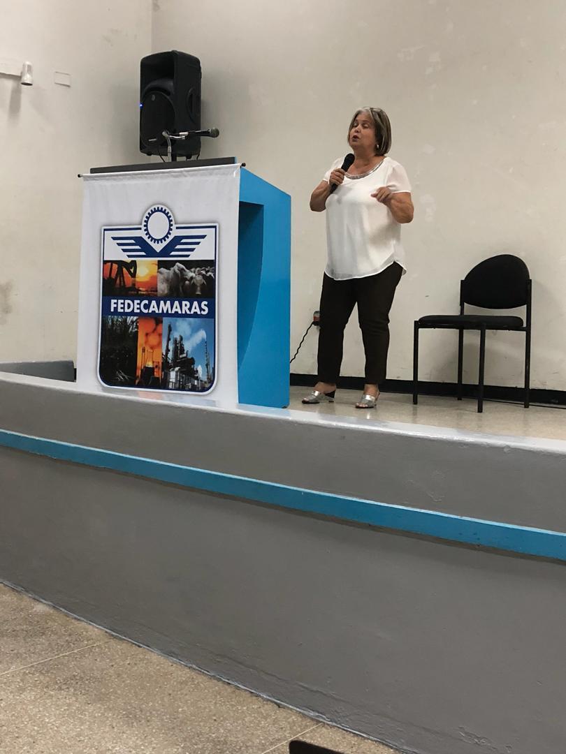 fedecaragua's tweet photo. Nuestro Foro Sobre Democracia y Libre Empresa. Inició con magistral actuación de  @latertuliafm. ¡Gracias totales! https://t.co/sjaGdvUfJt
