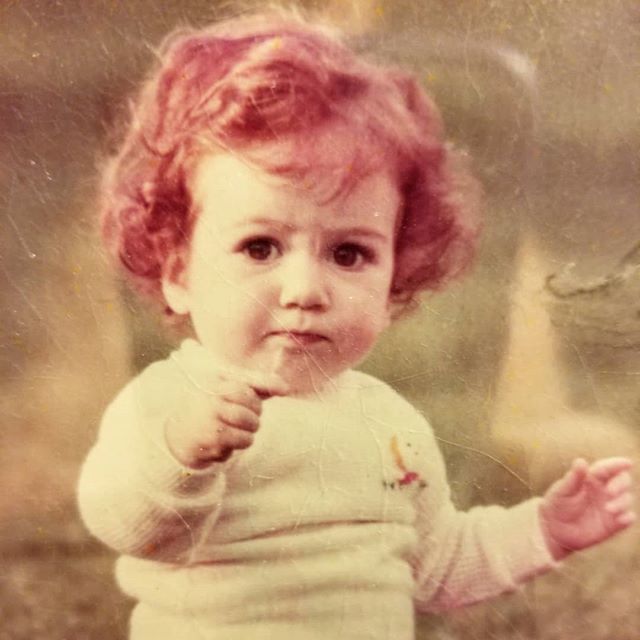 TheLeighShulman's tweet image. Who dat? And why do I look so worried? Who am I kidding. I make the same face all these years later.

It's not #tbt but I always forget to post on the right day. #wrongday #goodenough #worksforme #ginger #gingergirl #cinnamongirl