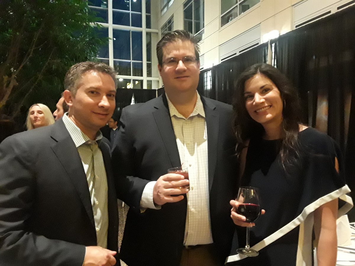 HandRehabFndn's tweet photo. Great night at the 2018 Jefferson Hand Club dinner.  So good to see former fellows from 1974 to more recent graduates. https://t.co/GicGnoY95L