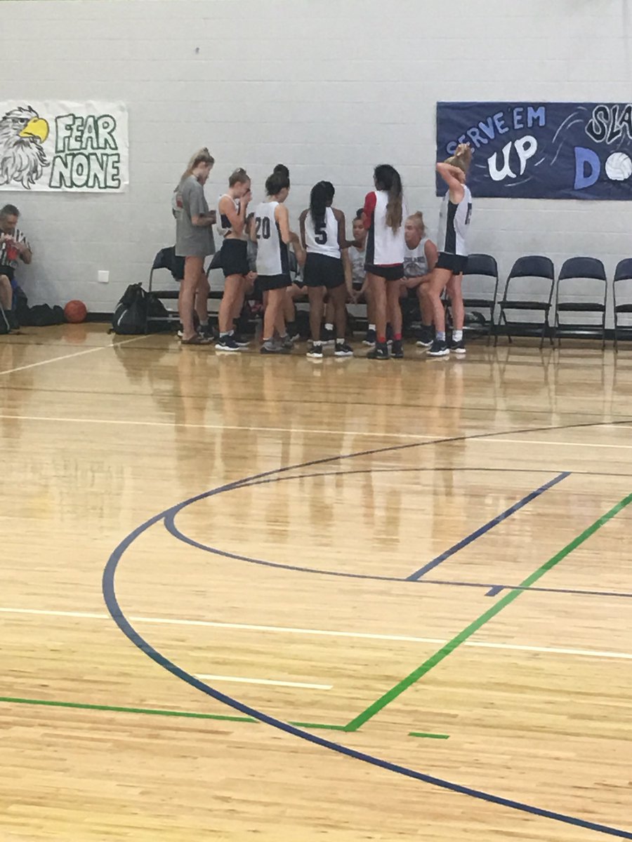 Richland_Gbball's tweet image. Lady rebels and parents putting in work today!!! #ourfamisstrong #morepicstocome #sisterhood #goodstartbutwantingmore