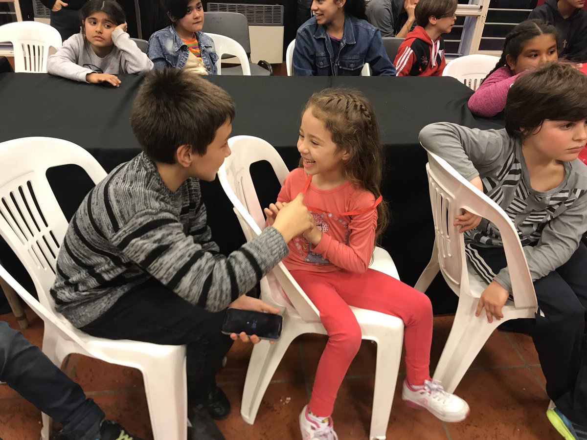 GiselaLZamora's tweet photo. Felicitaciones a todos los que participaron de la tercera etapa del circuito de ajedrez de Tigre. ¡Nos vemos en el próximo encuentro! https://t.co/cXCI1BVOVb