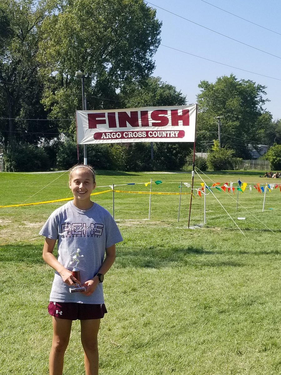 argonauts_ad's tweet photo. Congratulations to Abbey Lopez for a 1st place finish, setting a new course record of 18:10.07, at the Dave Brady Invite! @argohs217 #ArgoPride https://t.co/gvXGa3Z7oc