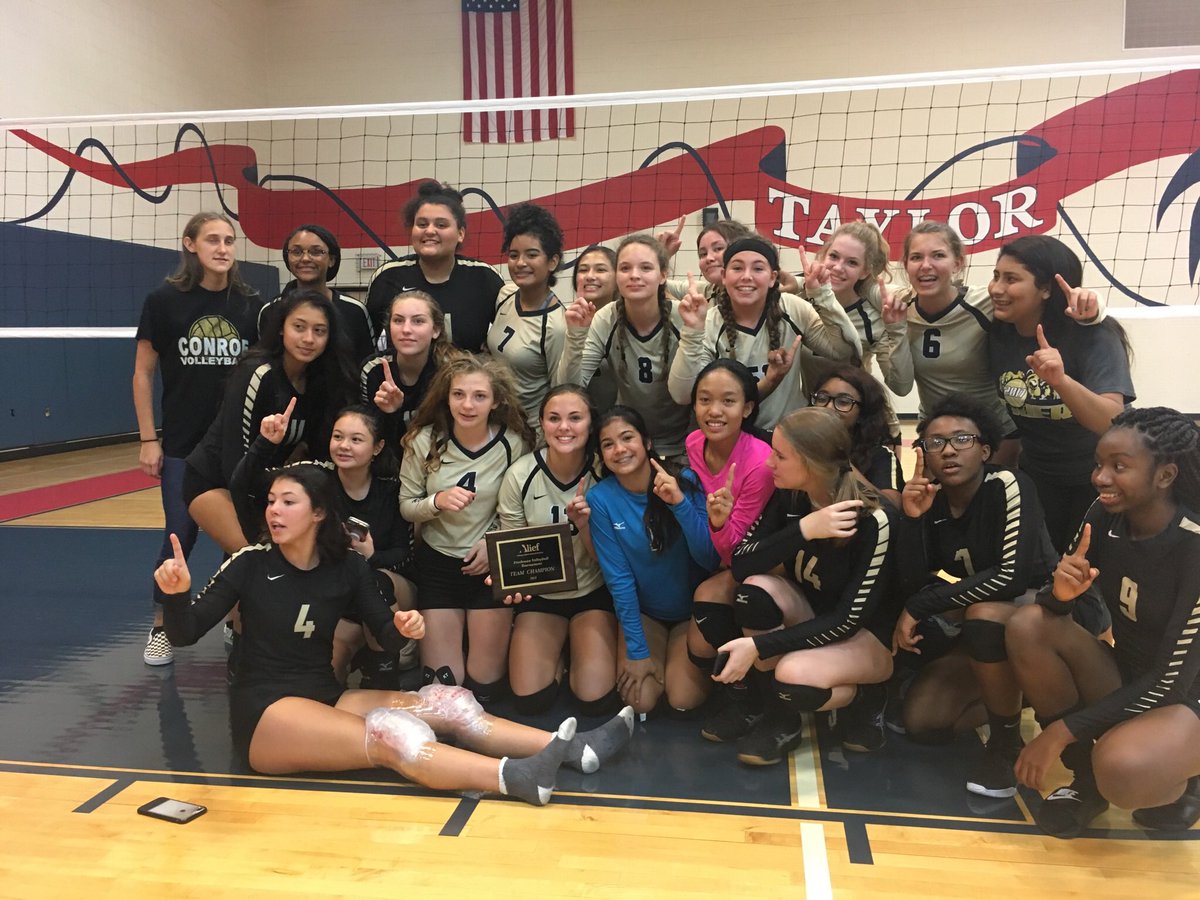 Congrats to our Freshman and JV team on finishing 1st place at the Alief Sub Varsity Tournament!! Yass!! 🥇🥇#conroeproud #SicEm <a href="/Conroeathletics/">ConroeHigh Athletics</a> @ConroeHigh <a href="/ConroeHS9/">Conroe High School 9th Grade, Conroe ISD</a>