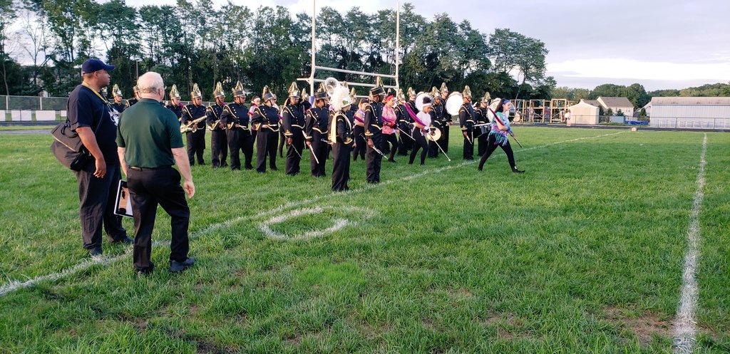 MrLWFMSBand's tweet image. Great first competition #Cadet band! Nothing but forward progress from here on out! #WeAreVPA #UnityandPride #AchieveItBelieveIt #WhosGotDaTapes