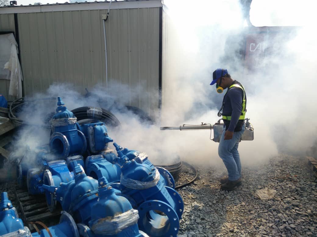 'Safety' aktiviti bagi projek Menaiktaraf Jalan Masuk ke Bera Melalui Jalan FR10, Pahang. Kerja-kerja pembersihan dan 'fogging' di pejabat tapak dan rumah kongsi bagi bulan September 2018.<a href="/Zulakmal8/">zulakmal</a> <a href="/HasmiJkr/">Hasmi Ahmad</a> <a href="/azamdin212/">Azam</a> <a href="/BpptimurCjJkr/">BPPTIMUR CJ JKR</a>