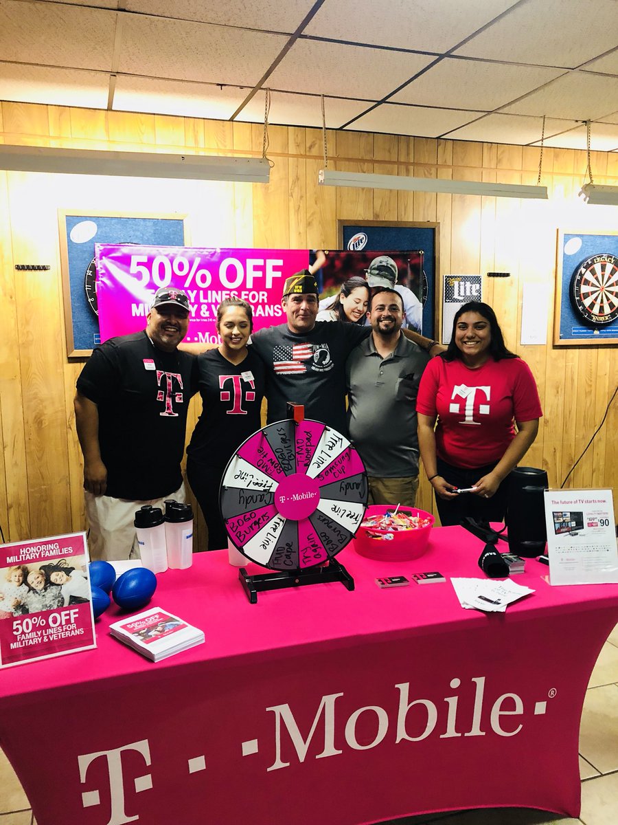 MikeStuckey89's tweet photo. Had a great time serving our local Veterans at VFW Post 1968 in Lewisville, TX! π¦
πΊπΈ #military #TMobileOneMilitary #Veterans @JohnLegere @TMobile https://t.co/CXV3SeQFSg