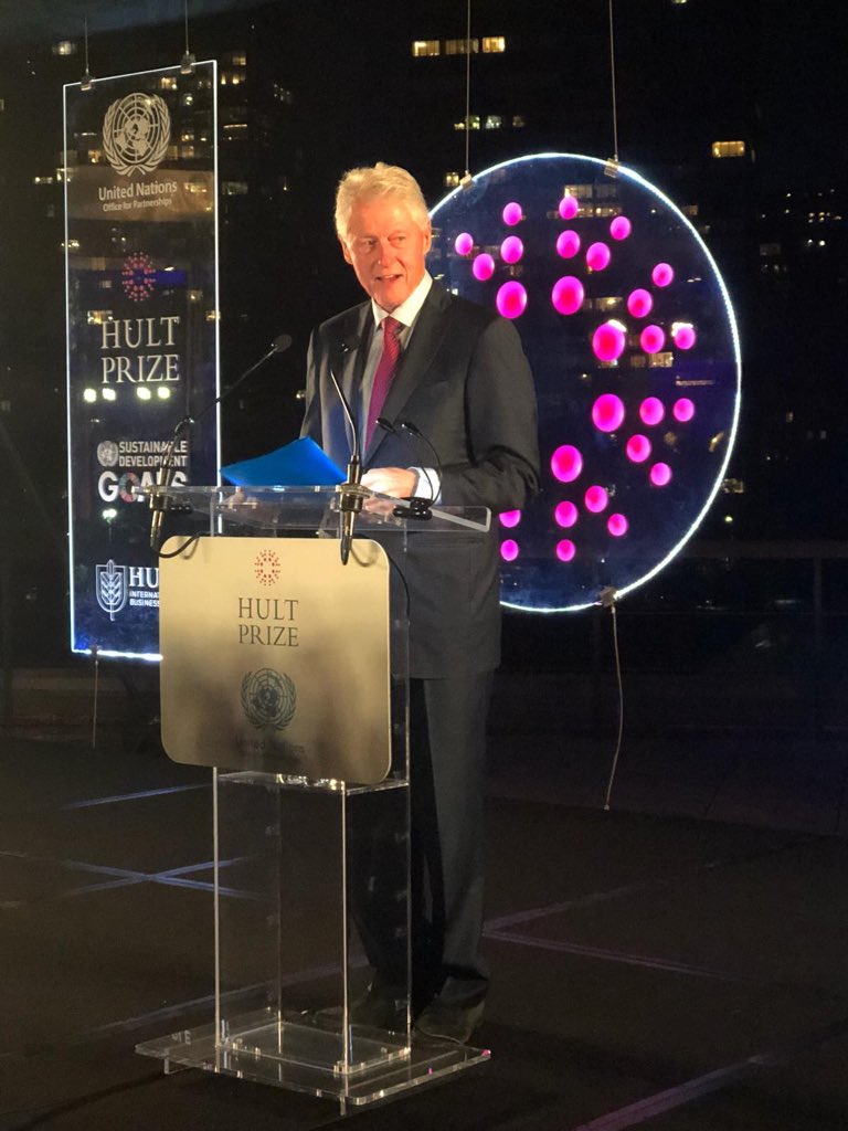 Hult_Business's tweet image. President @BillClinton here at @UN NYC awarding team SunRice from @ucl! Give it up to the team who won $1,000,000!!!! #hp18 #HultPrize #powerforgood #hp19 #UNHult