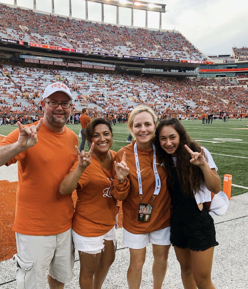 I’m very excited  to say that i have committed to play D1 soccer at the University of Texas!! I would like to thank my family, friends and coaches who have gotten me to where I am today! #hookem🤘🏽