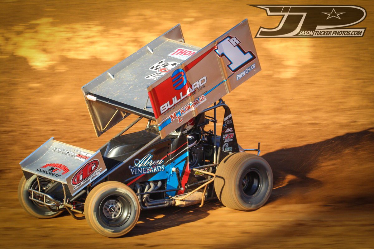 RacinJason38's tweet image. #QuickTime!!! Here at @pvillespeedway @_JodieRobinson_ !