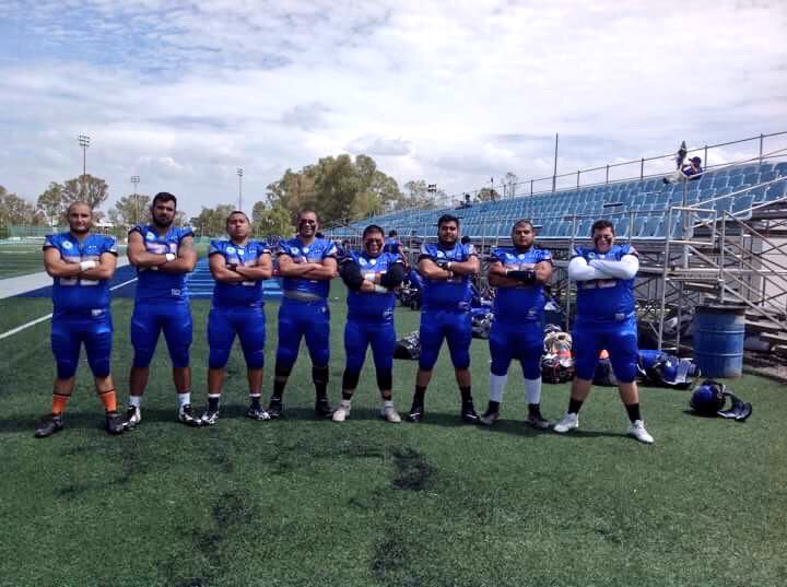 DeportesUat's tweet photo. 🏈✅ Segundo paso rumbo al Bicampeonato

👍🏼 Correcaminos Victoria le pegó 24-17 a Lobos BUAP y comanda el Grupo Rojo de la ONEFA con dos ganados y cero perdidos.

➡️ Su próximo rival será Tlahuicas de Morelos. 

#TodosSomosUAT #UAT #ONEFA https://t.co/HmP76f4XM2