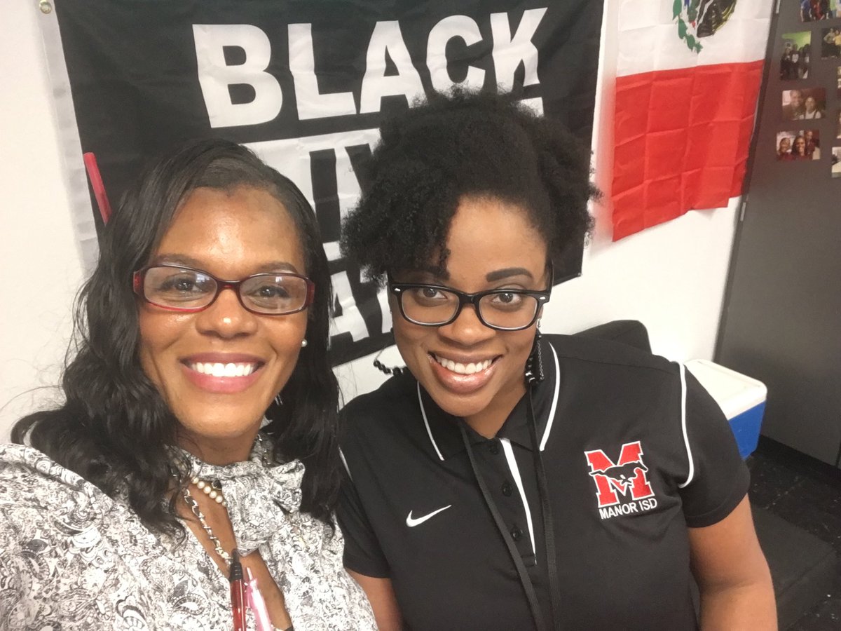 McgeeCandra's tweet photo. Here’s to my #PCN28 cohort. She stopped by @deckermiddle to conduct her PLC observations for our principal program. #AdminInTraining #WANITA. August 2019 here we come! https://t.co/IMcVdKAnVV