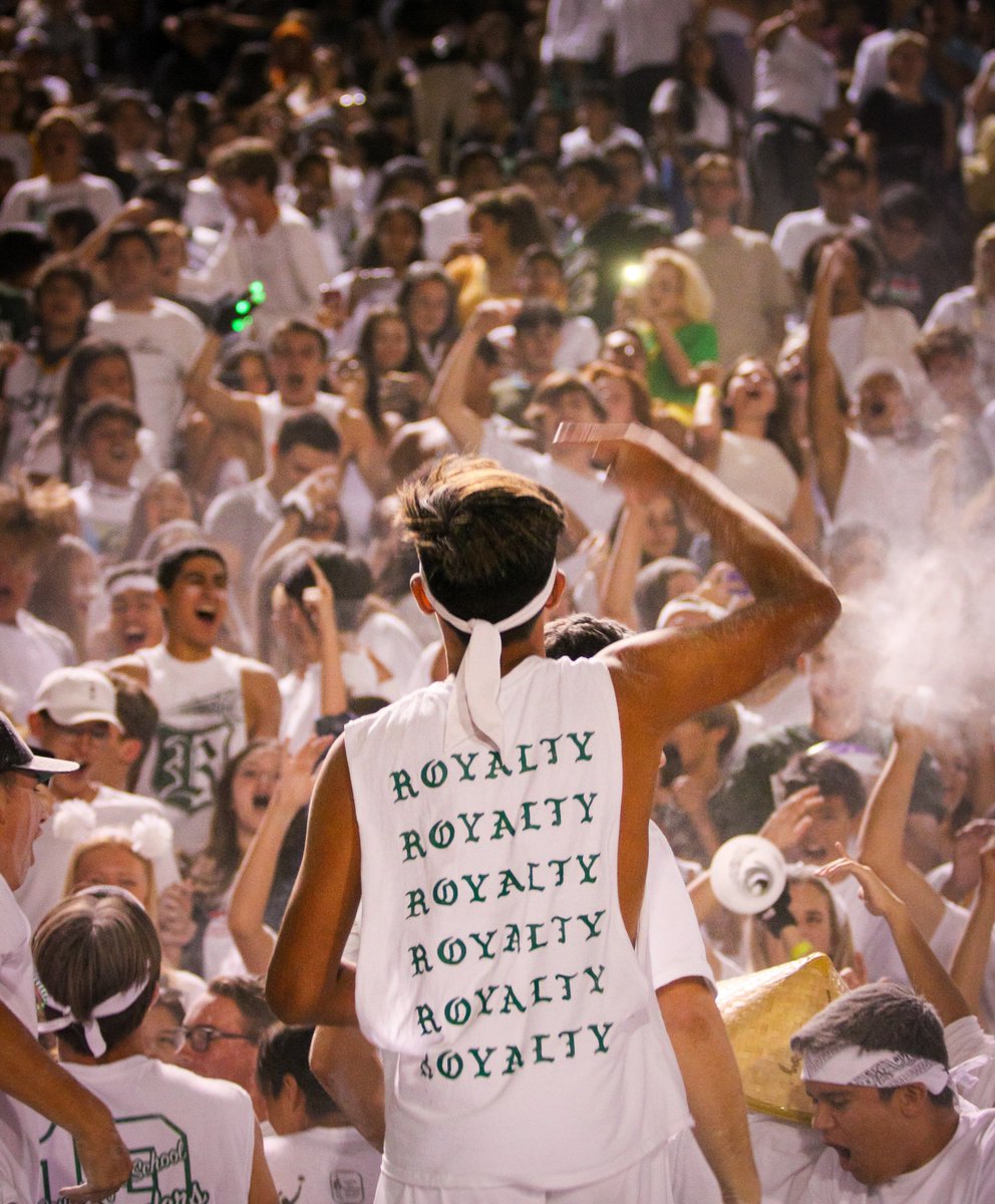 Royal High Yearbook tweet media