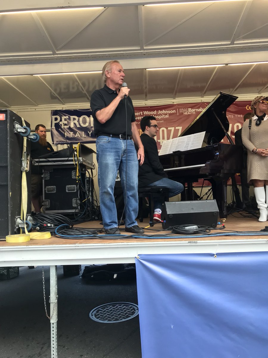 MayorCahill's tweet photo. Congratulations to @Newbrunswickjaz. Every year their Central Jersey Jazz Festival gets bigger. Bringing folks from all over into the city of New Brunswick for a great time &amp; even better music. An enjoyable time had by all. #nbjp #newbrunswicknj https://t.co/vqcwHtbRkw