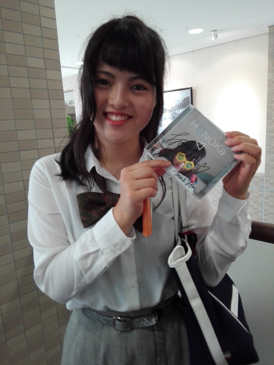 岡 賢吾 はっさくボーイ Na Twitteru 本日 最初の推し事 ゲタリンピック Natu ナチュ ステージ この後 広島に向かいます 柿原奈津美 Natu ナチュ 柿原穂乃佳 Honoka