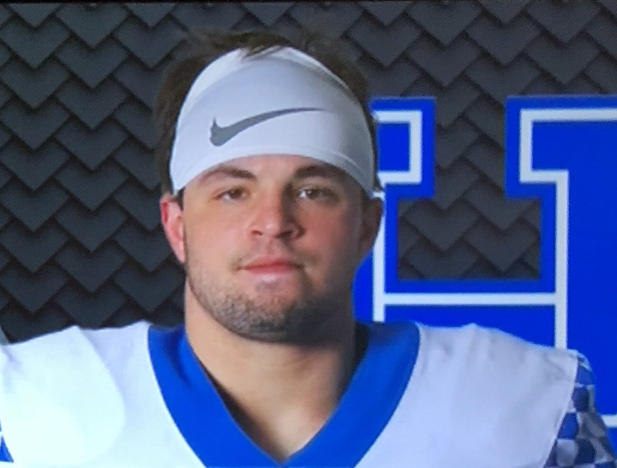 NotJerryTipton's tweet photo. When you’re getting your official SEC Network picture taken and you’re like “screw it, I ain’t taking my dip out.” https://t.co/dsr6bz8F7E