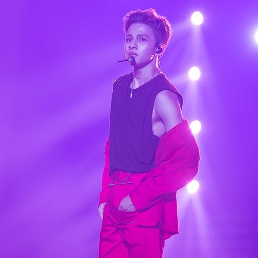 zuka033's tweet photo. He got his own stage at kcon! Even special stage as dancing king with queen chungha?!
If you havent check samuel please do check this boy is full of talent! He is only 16, you will see him grow even more! #samuel #samuelGA #kconjapan2018 https://t.co/1l64hIoefD
