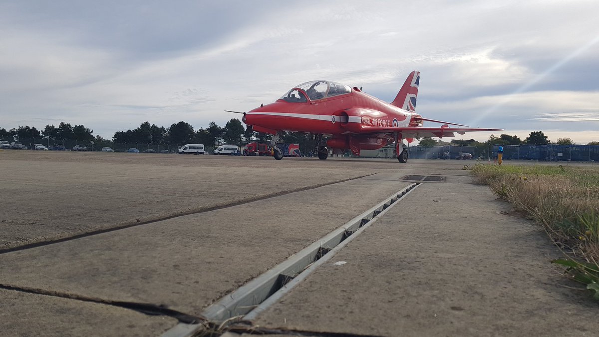 DyeTeam_RAFAT's tweet photo. Thats the time of @rafredarrows & @DyeTeam2018 come to a close here @jersey 2018. @DyeTeam2018 and #Circus2018 prepping the jets for onwards travels and #Optimus being packed up. @rafredarrows now departed after two excellent displays at @JerseyAirshow & @gsyairdisplay . https://t.co/pURlfP6sb9