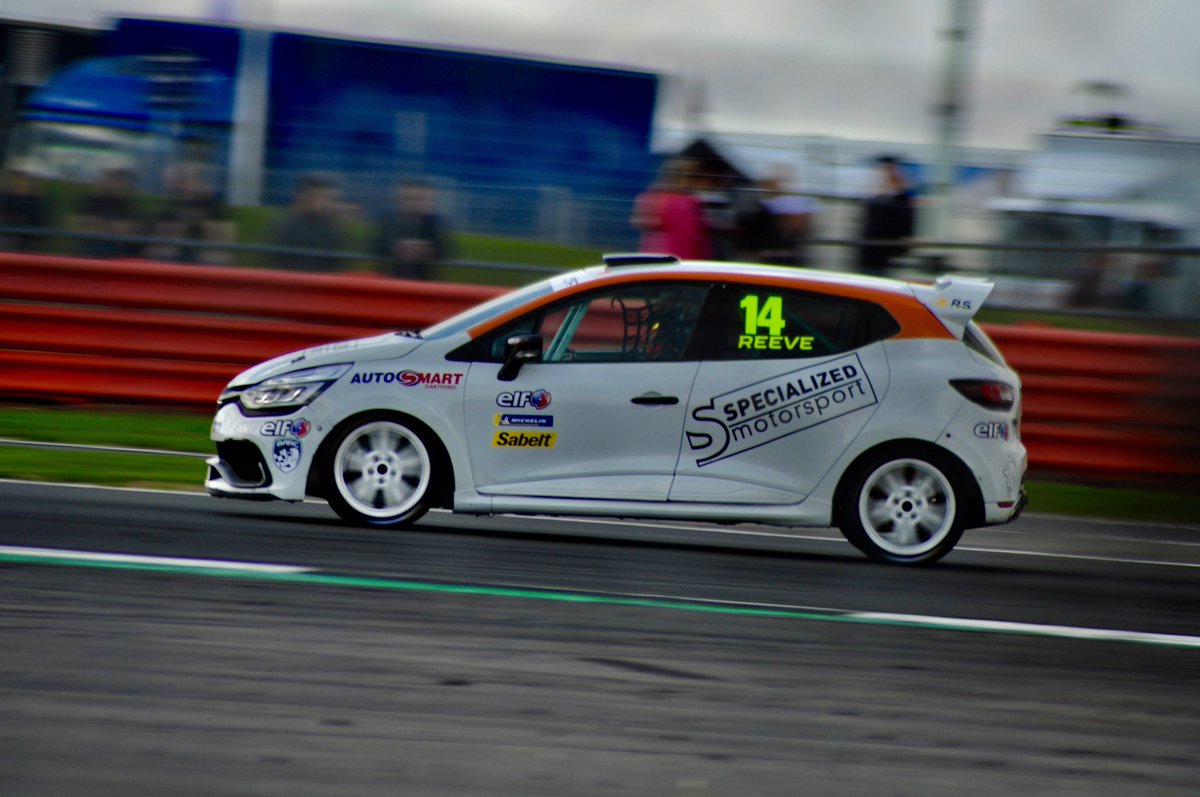nickreeveracin's tweet image. Really positive day yesterday 🙌🏽 Race two is at 13:50. Hopefully can pick up more places 💪🏽🔝 #Renault #Cliocupuk #BritishRacingDriver #btcc #letsdothis