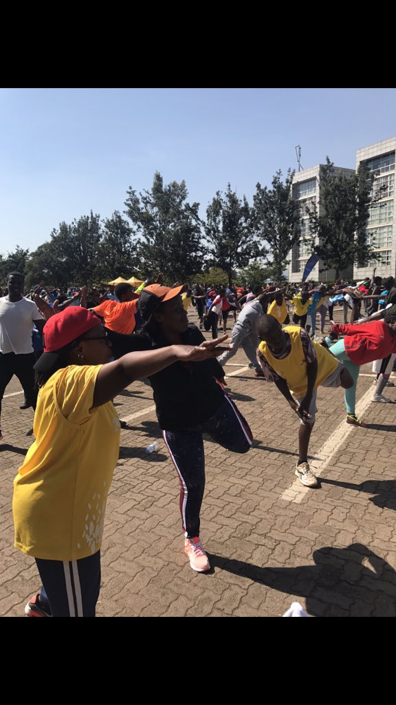 DianeGashumba's tweet photo. I enjoyed the best #CarFreeDay ever together with @RwandaHealth @RBCRwanda @CityofKigali @MINISPOC @RwandaLocalGov . We said no to Non communicable diseases @ncdalliance https://t.co/OiDojbNOQL