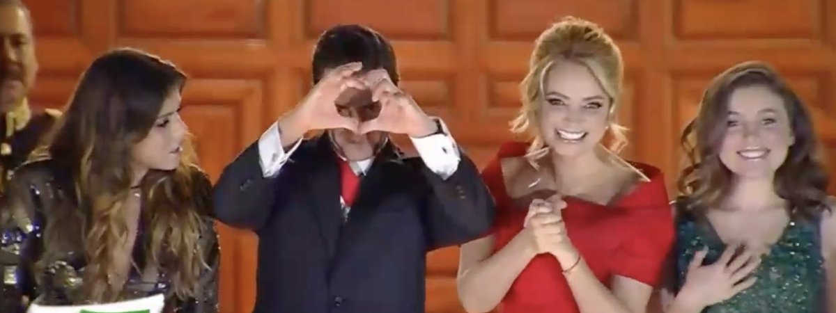vampipe's tweet photo. Nosotros también te.... lo que sea eso. https://t.co/pVhiDtcQj0