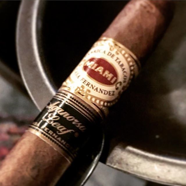 CigarJJ's tweet photo. RIP Señor Arsenio Ramos, you’ve made great cigars!  #aganorsaleaf #casafernandezcigars #cigars #helioslv https://t.co/yx4cUhOyN8 https://t.co/P4y1y89Twy