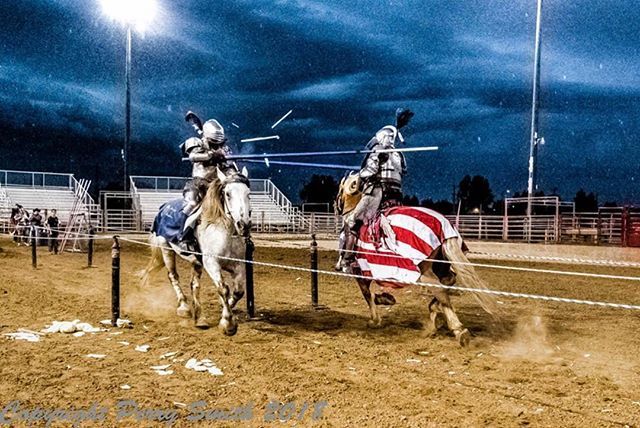 KnightsMayhem's tweet photo. Folsom Renaissance Faire is the next stop for Knights of Mayhem. Sept. 22-23rd #knightsofmayhem #warhorse #folsomrenaissancefaire #worldchampion #canttouchthis https://t.co/DpvWgoM2zA https://t.co/OG0B7kgd2x