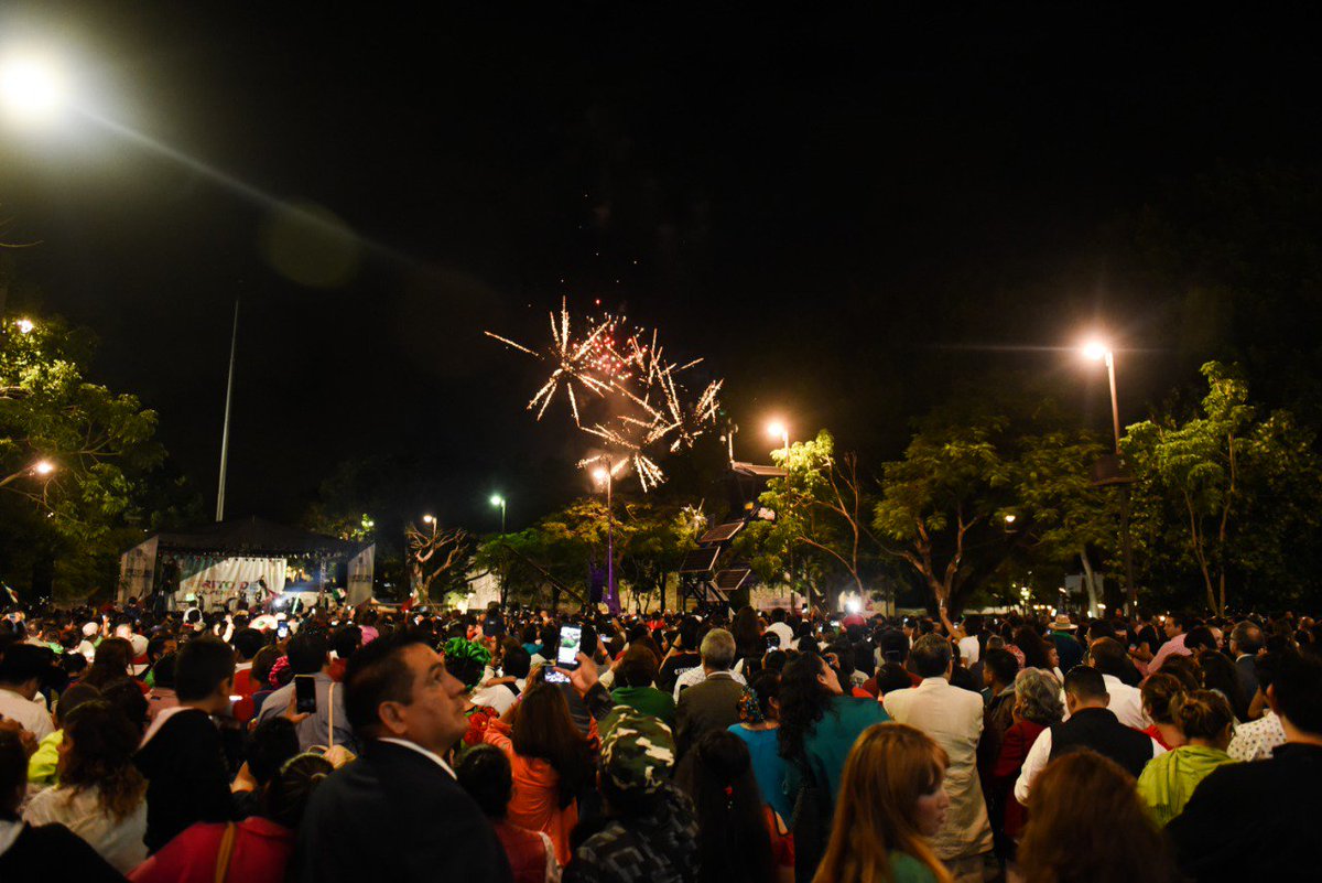 Hoy en la celebración de la Independencia Nacional demostramos la unidad que hemos construido y ratificamos con alegría el ser morelenses. #GritoDeIndependencia #15DeSeptiembre