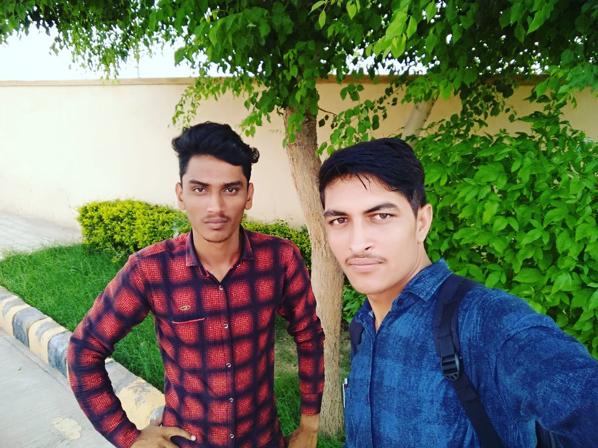 akbishnoi629's tweet photo. I hope all your birthday wishes and dreams come true.
#happy_birthday_bhai 🎂🎂
#live_long_life
#god_bless_you https://t.co/cmgieZniaP