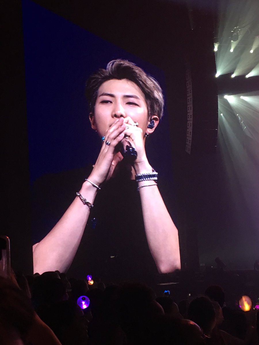 Army_Universe1's tweet photo. BTS love yourself. Fort Worth. https://t.co/hOtYpMMHmJ