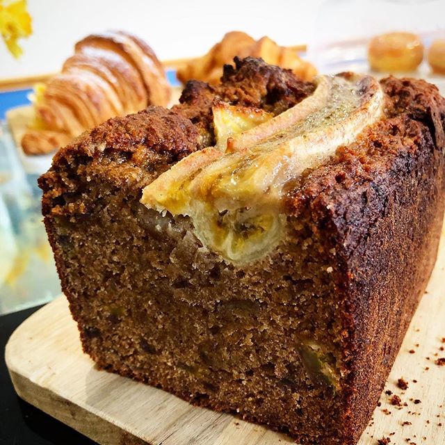 | BANANA BREAD |
.
Fresh baked gluten free banana bread served with honeycomb butter, yum! ift.tt/2CYYVoM