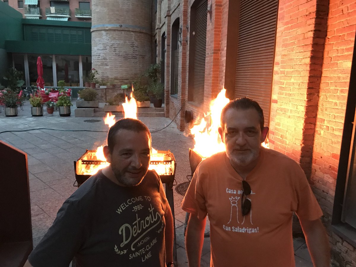 Gegants del Poblenou tweet media