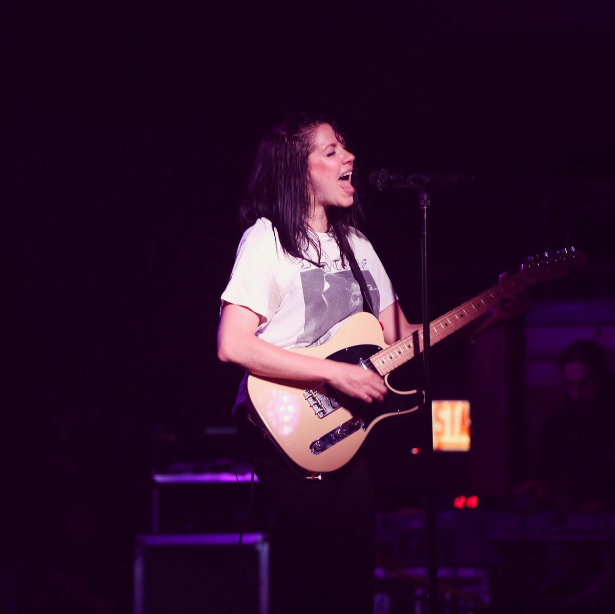 Music_Defined's tweet photo. @kflay tonight @ConcordHall for a @RiotFest after show (1 edited 2 not) https://t.co/dQELHEoSCW