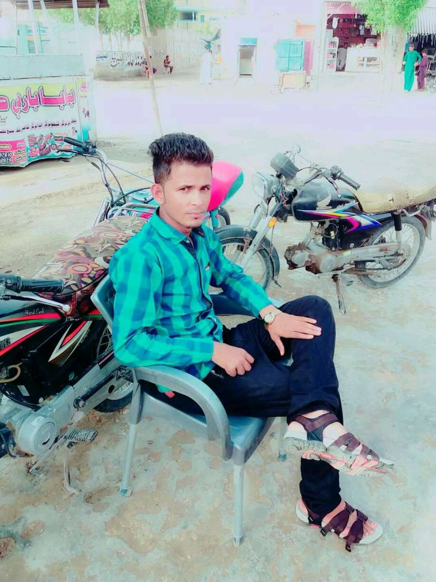 DModlar's tweet image. 