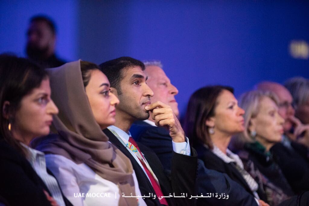 MoCCaEUAE's tweet photo. شارك معالي الدكتور ثاني الزيودي في الافتتاح الرسمي للقمة العالمية للعمل من أجل المناخ إلى جانب مجموعة من الخبراء العالميين وصناع القرار، حيث ناقش الحدث الالتزامات العالمية لتحقيق بنود #اتفاق_باريس #GCAS02018 https://t.co/rQxaiZ0DLG