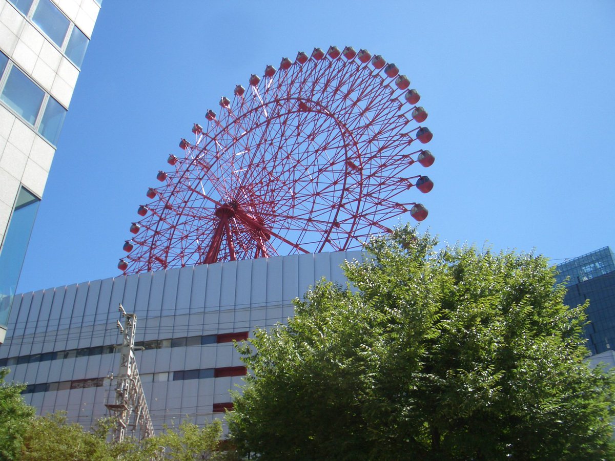 ট ইট র 辺境の地の旅人 Onmyoza ゆのこれ名所営業の旅 Hep Five観覧車 大阪 大阪 梅田のど真ん中に突然出現する観覧車 Ferris Wheel 建物に組み込まれた高さ75mの観覧車はなかなか圧巻でした ゆのこれ